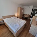 Adam Apartmanhaz Шиофок
