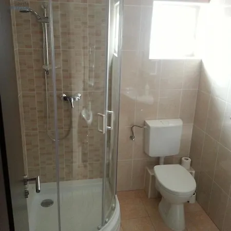 Gæstehus Adam Apartmanhaz 4*