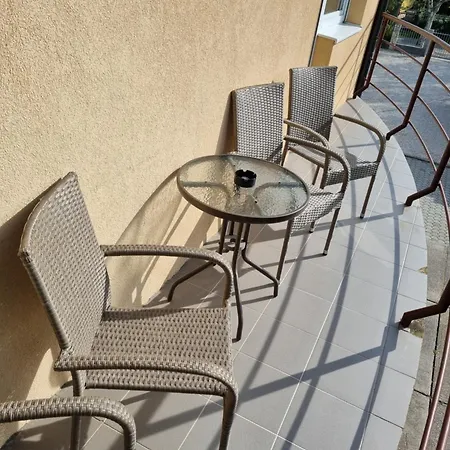 Konukevi Adam Apartmanhaz Siofok