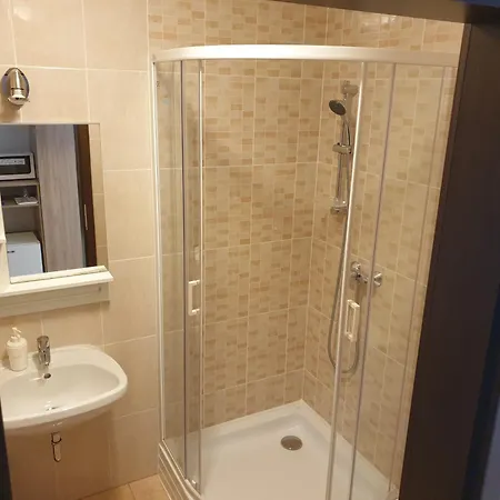 Adam Apartmanhaz Siofok