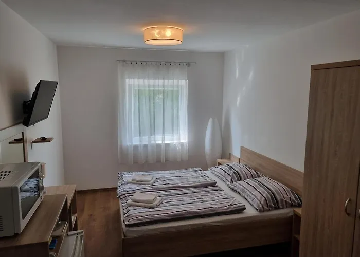 Adam Apartmanhaz 3*