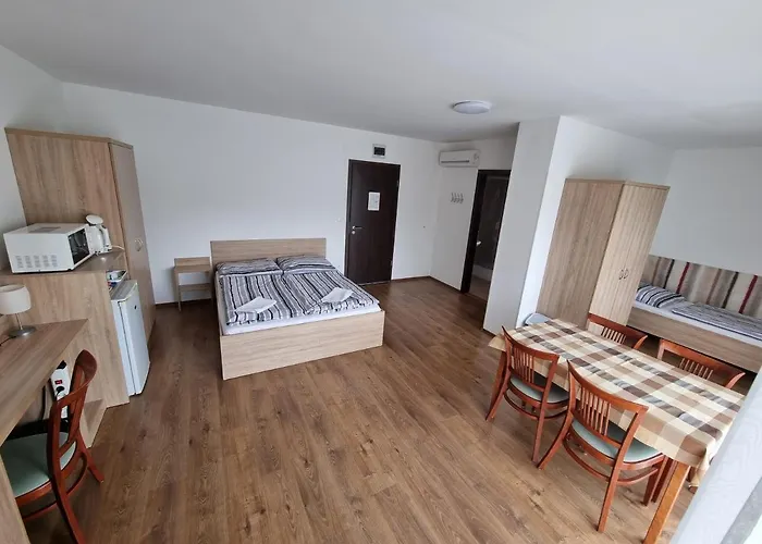 Adam Apartmanhaz Pensiune